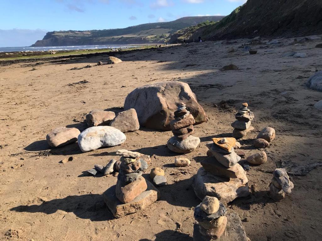 Darnholm Cottage Robin Hood's Bay Bagian luar foto