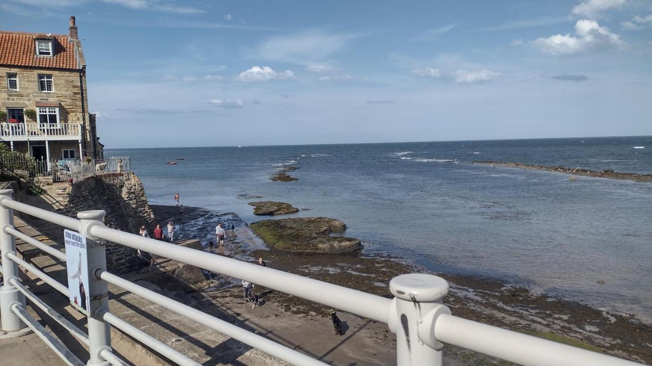 Darnholm Cottage Robin Hood's Bay Bagian luar foto